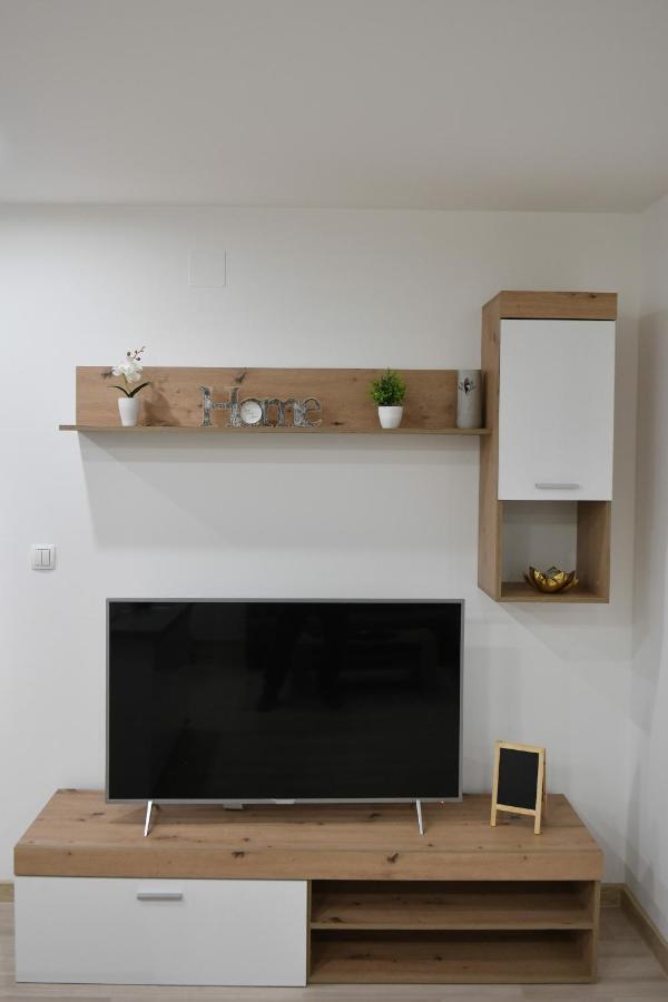 Apartman Lucia Dakovo Ngoại thất bức ảnh